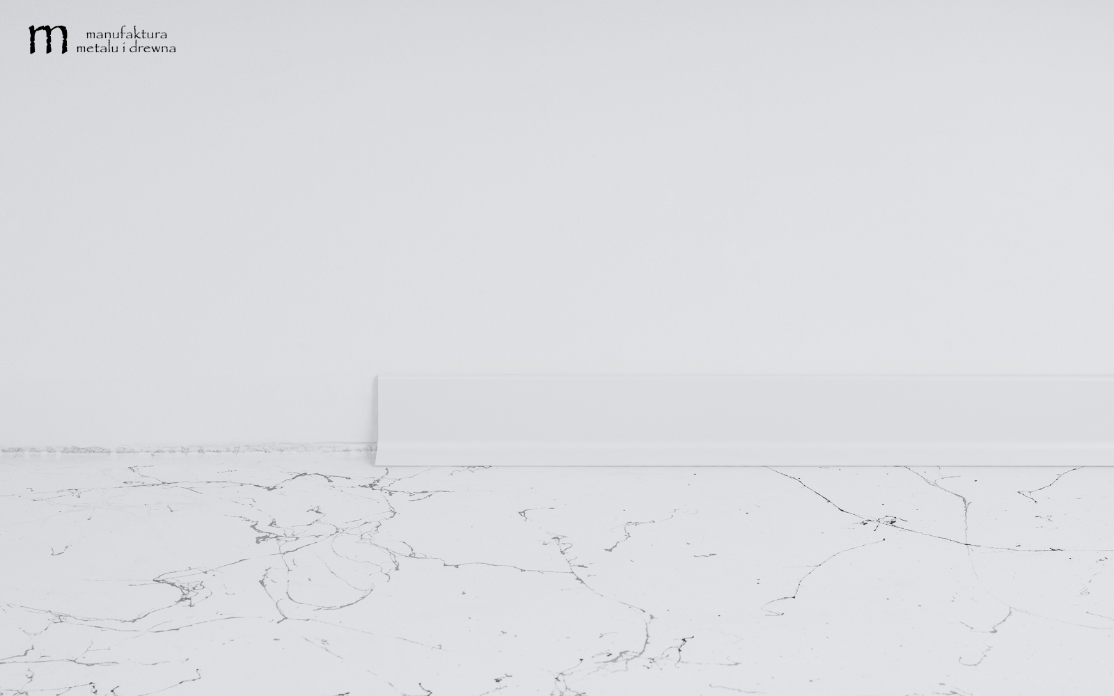 Aluminiowa listwa przypodłogowa 4 cm - biała - obrazek 3